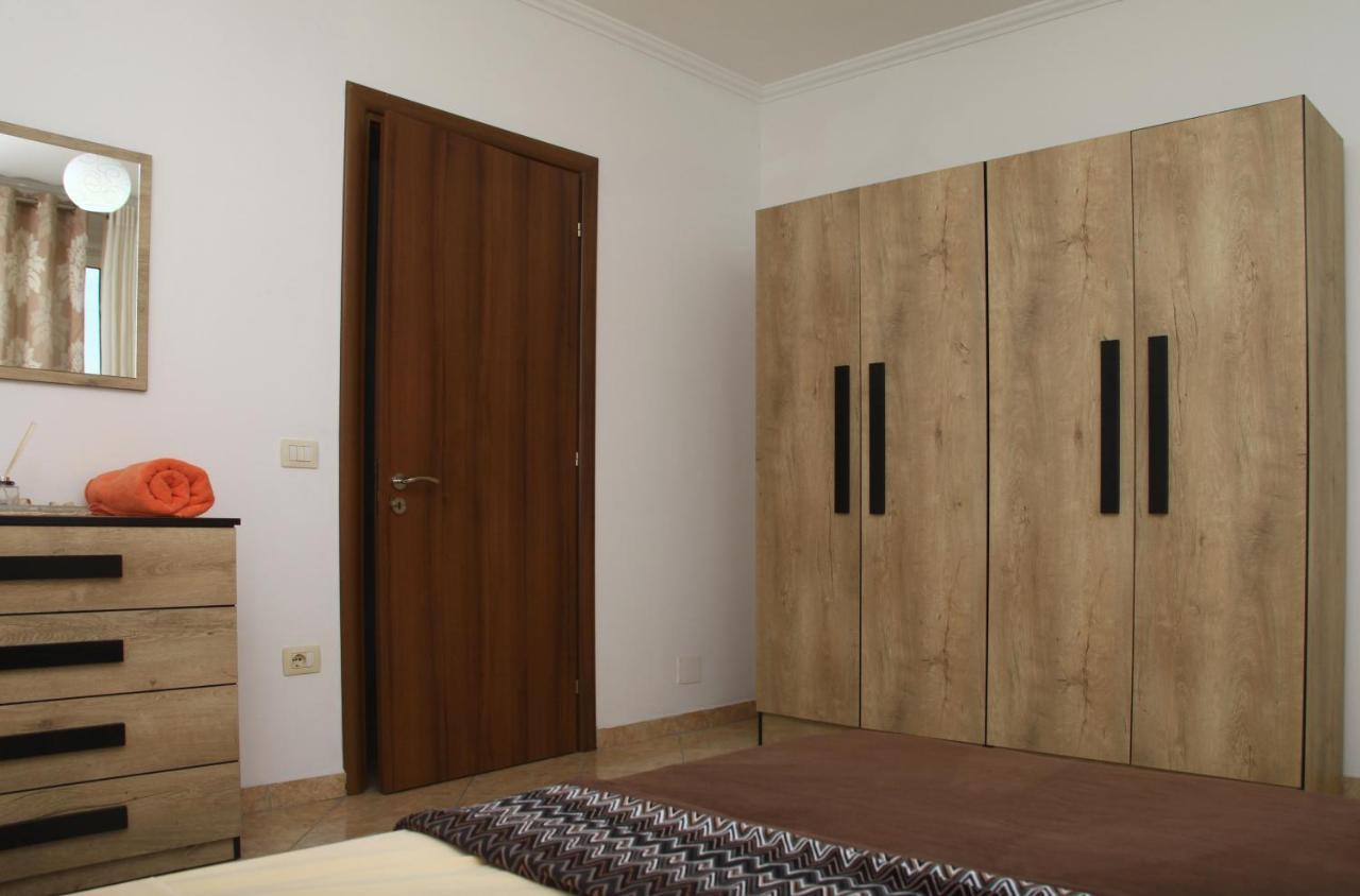 Beautiful Apartment At Port Side! Durrës Eksteriør bilde